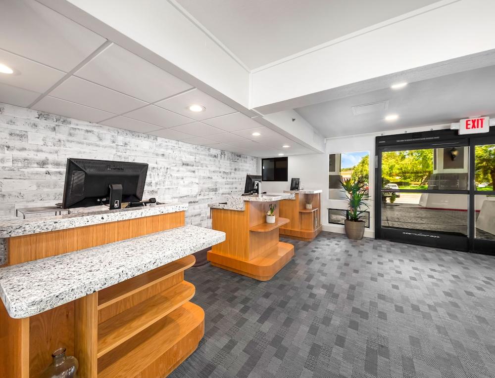 Carlsbad By The Sea Hotel Екстер'єр фото